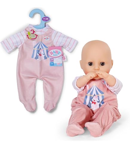 Baby Annabell Grenouillère mouton 709825 - Tenues & accessoires pour les poupées qui mesurent jusqu'à 43cm - Contient 1 capuche avec des oreilles de mouton & 1 cintre - Convient aux enfants Baby Annabell Grenouillère mouton 709825 - Tenues & accessoires pour les poupées qui mesurent jusqu'à 43cm - Contient 1 capuche avec des oreilles de mouton & 1 cintre - Convient aux enfants