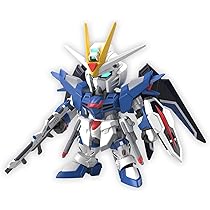 Bandai Hobby – Modellino Gundam SD EX-STD 002 – Aile Strike Gundam – Altezza 8 Cm – Figura Articolata Da Assemblaggio