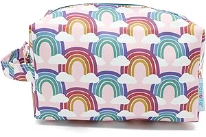 PONETTE - Neceser Infantil en Tejido Rosa Bebé con Divertido Estampado de Arcoíris Multicolor y Nubes, Niño, Niña, Viaje, Estuche, Bolsa, Piscina, Colegio, Campamento, Marca Española