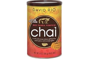 ‎DAVID RIO David Rio Red Panda Pumpkin Chai 398 g – Kürbis Chai Latte Pulver mit Schwarztee & Gewürzen, mit Koffein, glutenfrei, koscher & vegetarisch, ikonische Dose, einfache Zubereitung mit Milch oder Wasser