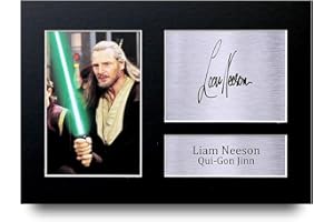 HWC Trading A4 Liam Neeson Star Wars Qui-Gon Jinn Cadeaux Imprimé Signé Autographe Photo pour les fans de cinéma - A4