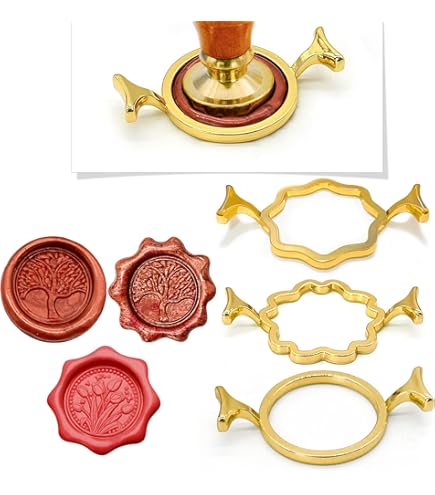 Oude Vintage Retro Enveloppen Met Een Wasstempel Op Oude Blauwe Houten Tafel 9554888