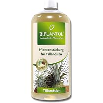 Purgrn Tillandsien-Dnger 1 Liter  Leuchtende Blattfrbung durch  Spurennhrstoffe  Extra Kalium reduziert Trockenstress  Konzentrat fr  ca. 600 Liter Dngerlsung  Premium-Flssigdnger : Amazon.de: Garten