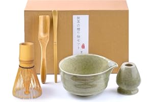 VIBINHO Matcha Kit, Matcha Set da 5 Pezzi, Frusta per Matcha, Ciotola per Matcha, Cucchiaio per Matcha, Misurino per Matcha e Supporto in Ceramica per Frusta, Ottimo Regalo Artigianale Tradizionale, Verde(A)