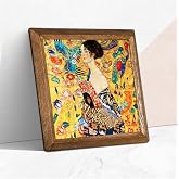 Pinecone Gustav Klimt Yelpazeli Kadın Taş Duvar Tablosu - Ahşap &Ccedil;er&ccedil;eveli Taş Tablo - 25x25 cm - Dekoratif Duvar Sanatı - Mod
