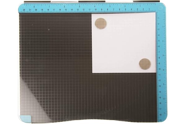 Crafts Too – Outil de presse de précision pour tamponnage avec grille 17,8 x 22,9 cm