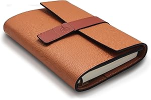 Wanderings Agenda Ricaricabile in Pelle A5, Colore Caramello, 18x23 cm - Copertina per Raccoglitore a 6 Anelli - Compatibile con Filofax, Organizer in Pelle Pieno Fiore - 52 Settimane Senza Data
