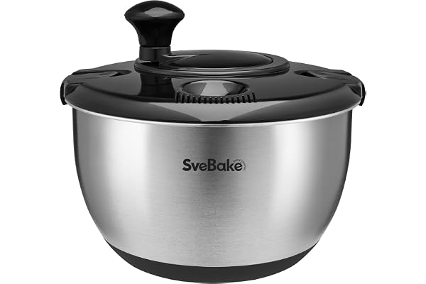 SveBake Essoreuse à Salade en Acier Inoxydable 18/10, 4,5 L, avec Couvercle et Manivelle, Passe au Lave‑Vaisselle, Grande Cuvette Inox pour Laver Salades, Légumes et Fruits, Noir