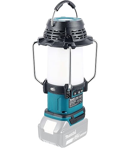 Makita XGT 調光機能付きランタン ☆最終値下げです MAKITA 40V MAX XGT Bluetooth Digital Radio Lantern - YouTube