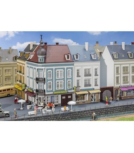 Faller 130702 HO Beethovenstrasse 2 Row Houses