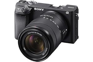 ‎SONY Sony Alpha 6400 bezlusterkowy aparat APS-C z obiektywem 18–135 mm (24,2 MP, Eye AF, wideo 4K, szybki AF 0,02 s – idealny do vlogów, podróży i tworzenia treści)