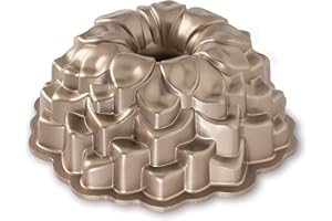 Nordic Ware Blossom Bundt Pan, oryginalna odlewana aluminiowa puszka na wiązkę, oficjalna forma do ciasta z kwiatowym wzorem, kolor formy do ciasta: toffi