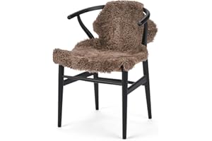 ‎NORDIC SHEEP Nordic Sheep Lammfell Kurzhaar 90x60 cm | Lammfell Echt für das Sofa, den Stuhl oder rund um den Esstisch | Jedes Lammfell Teppich ist EIN Unikat und von der Natur geschaffen | Farbe: Hellbraun