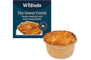 Wilfreds Deliciously Savory Beef and Leek Pies with Horseradish-infused Gravy - Tender Slow Cooked Beef, Leeks, and a Signature Crust for a Comforting Meal! Delicious Steak Pies Freshly Made to Order
