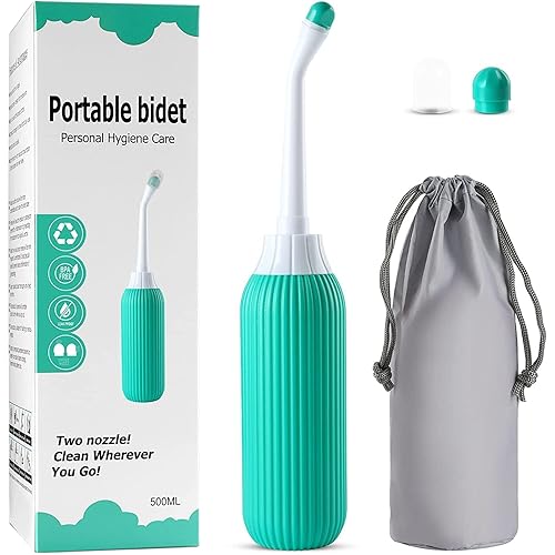 ARLICORPING 500ML Plastic Retractable Handheld Bidet Portable of Antislip, Angled Nozzle Spray Easy to use Portable Bidet with Travel Bag (Green)