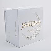 Sailor Moon Manga Box Set Vol. 7-10 (Naoko Takeuchi Collection): With 16 Art Cards, Codename Sailor V, and a Holographic Gift