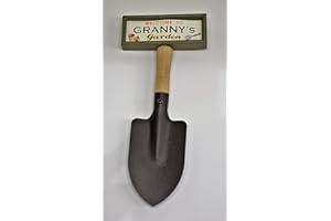 TLM WHOLESALE "Welcome to Granny's garden" hanging shovel sign