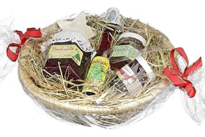 PUNTZELHOF ALLGÄUER DELIKATESSEN Weihnachts Geschenkkorb - Leckerer Präsentkorb zu Weihnachten inkl. Bastkorb mit Heu, Weihnachtsfruchtaufstrich, Weihnachtslikör, Glühweinfruchtaufstrich, Deutscher Waldhonig