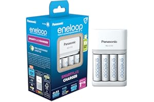 Panasonic eneloop K-KJ55MCD40Eic eneloop SmartPlus do 1–4 akumulatorów AA/AAA Ni-MH z 4 wskaźnikami LED i 10 funkcjami bezpieczeństwa z 4 akumulatorami eneloop AA/Mignon, większa poj. min. 2000 mAh