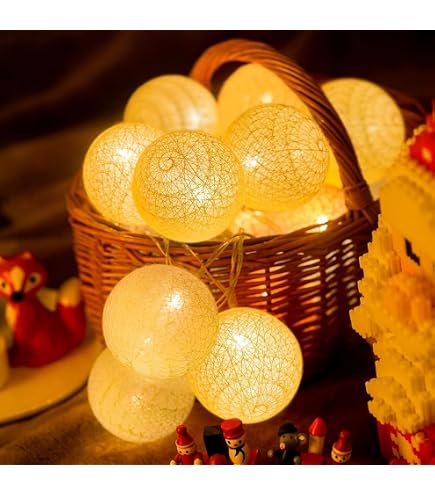 Baumwollkugel Lichterkette 1,5 M – 10 LED, Warmweiß, Batteriebetrieben (2x AA), Für Kinderzimmer, Weihnachten, Hochzeit, Party