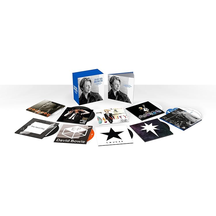 【限定! 4CD-BOX】DAVID BOWIE / A LOT OF TOYS Toy (Toy:Box): David Bowie: Amazon.ca: Music