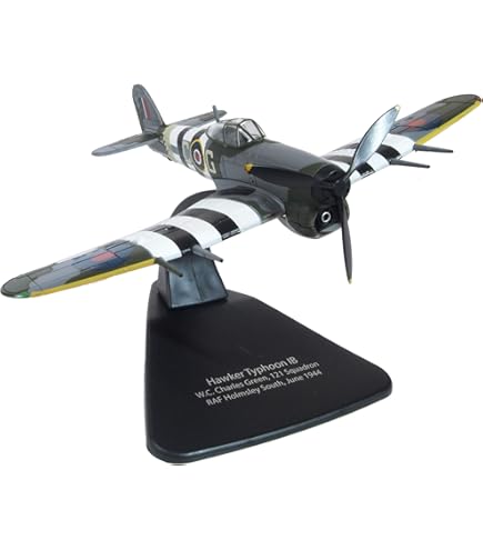 Hobby Master 1:48 Spitfire Mk.IX, MJ586/LO-D, P/O Pierre Clostermann DFC HA8315 - Foto 8