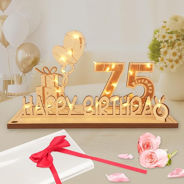 Cupcakes De Cumpleaños De Celebración Número 19 Sobre Un Fondo De Madera | Foto Premium