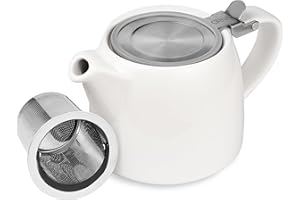 ORNA THE SOUL OF YOUR HOME ORNA Théière en céramique avec infuseur et couvercle – Petite théière en porcelaine pour une ou 2 personnes – 550 ml – Blanc