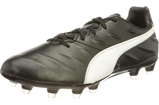 football boots below 400