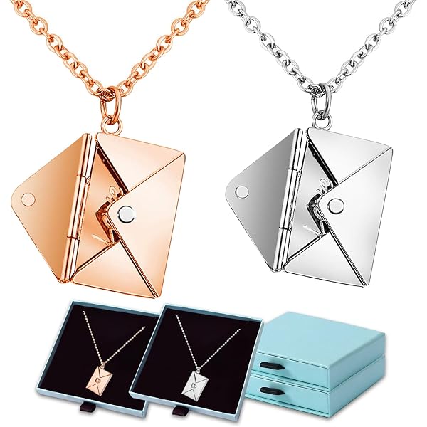 Collana con Ciondolo a Forma di Busta d'Amore in Acciaio al