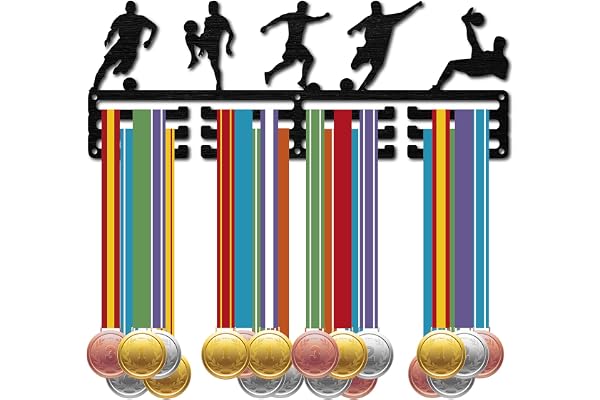 CREATCABIN Porte-Médaille de Football Sport Joueur de Football Médailles Présentoir Support Mural Cintre Décor Porte-Médaille en Bois Noir pour Jeux Coureurs Stockage de Badges à la Maison 3 Rangées S