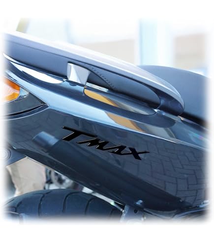 Adesivi 3D Resinati Protettivi Per Yamaha TMAX 500/530 (2001-2016) – Effetto Carbonio E Argento