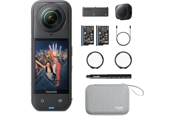 Insta360 X5 Pack Essentiels - Caméra 360 8K, Perche à Selfie Invisible, qualité Premium Jour et Nuit, objectifs Robustes & remplaçables, Appareil Photo vidéo étanche, dashcam, pour vlog, Moto