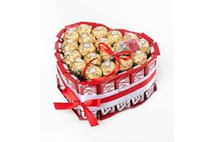 MAYELEN CANDY SHOP Cesta original. regalo.Tarta corazón chocolates kit kat (17) y bombones ferrero(19) y una rosa de gominola. Ideal para regalar en cualquier ocasión (cumpleaños, navidad, aniversario...)