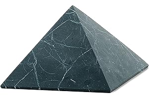 VEHADI WELLNESS Pyramide de Shungite Non Polie, 8 cm, Pierre Naturelle, Cristaux et Pierre Précieuses, Reiki, Cadeau Homme, Cadeau Femme, Décoration Maison, Cadeaux de Reiki, Cristaux de Chakra, Shungite Authentique