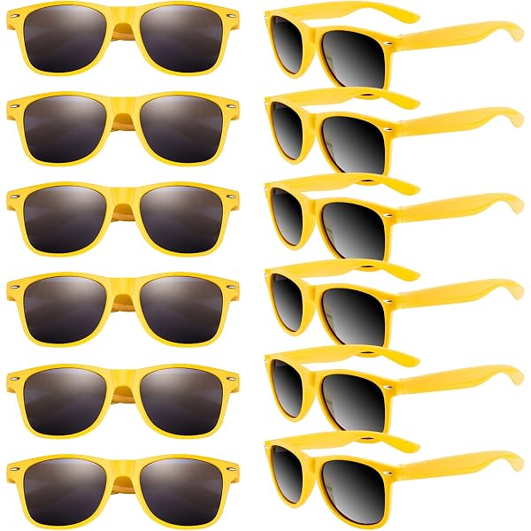 Un Ensemble De Lunettes De Soleil Silhouettes Noires De Montures Pour Lunettes Femmes Hommes Icones Vectorielles 484720 6779