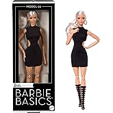 BARBIE BASICS&trade; İkonik Koleksiyon Bebekler - Sarışın Barbie Basics koleksiyona uygun bebek, siyah elbisesi ve gladyat&ouml;r &ccedil;izmel