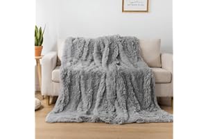 ‎COTTON MARKET Cotton Market Decke 160x200 cm – Zweiseitig Tagesdecke – Kuscheldecke Flauschig für Wohnzimmer und Schlafzimmer – Sofadecke Blanket - Sofa Überwurfdecke – Felldecke Grau