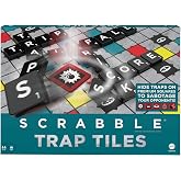 Scrabble Trap Tiles aile boyu kutu oyunu, gen&ccedil; yetişkinler veya ailelerin oyun gecesi i&ccedil;in hediye, 10 yaş ve &uuml;zeri HMD14