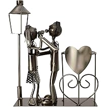 BRUBAKER Wijnfleshouder Just Married Bruidspaar - Metalen Flessenhouder Bruidspaar - Wijncadeau voor Huwelijk - Fleshouder Sculptuur Inclusief