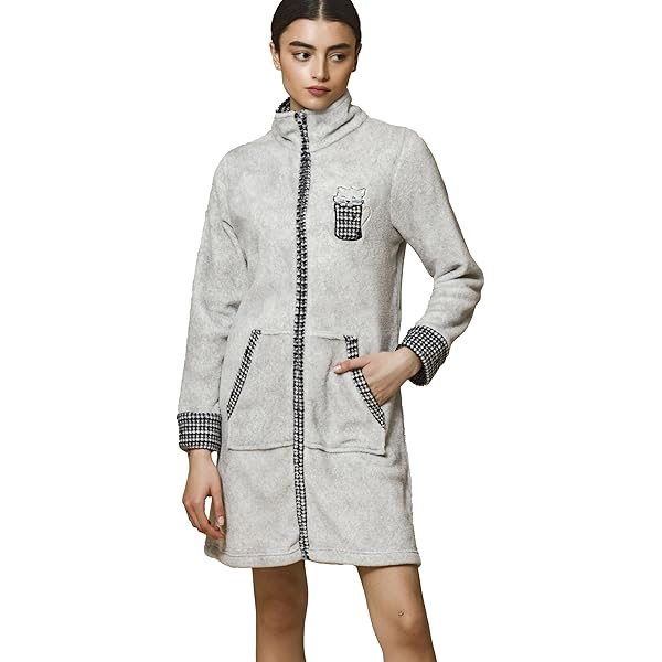 Vestaglia donna in pile con rifiniture in raso Nuil di Tatà