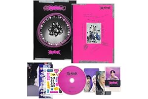 JYP ENT. Stray Kids - -Rock-STAR (Strandard - Random Ver.) Photobook + CD-R + Photocard + Panorama Mini Poster + Unit Photocard + Sticker + 2 Pin Badges + 5 Extra Photocards