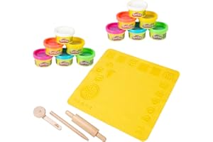 roba x Play-Doh Set di Gioco - Tappetino 3D Extra Grande 3D con 12 Barattoli di Pasta da Modellare, strumenti in legno FSC - Educativamente Prezioso - dai 3 Anni in Su