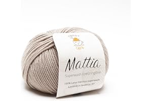 TRICOT CAFE' Tricot Cafè - Filato Pura Lana Merinos Extrafine Irrestringibile Mattia, Made in Italy – Gomitolo 50g (125m) per Uncinetto e Ferri 3.5/4 - Morbido e Lavabile (Beige 411, 1 Pezzo)