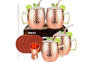 LIVEHITOP Verre Moscow Mule Kit 4 Pièces, 19.5 Oz Tasse Cuivre avec 4 Sous-verres, 4 Pailles, Jigger, Brosse à Paille, Elle et Lui Cadeau pour Maison, Bar, Fête