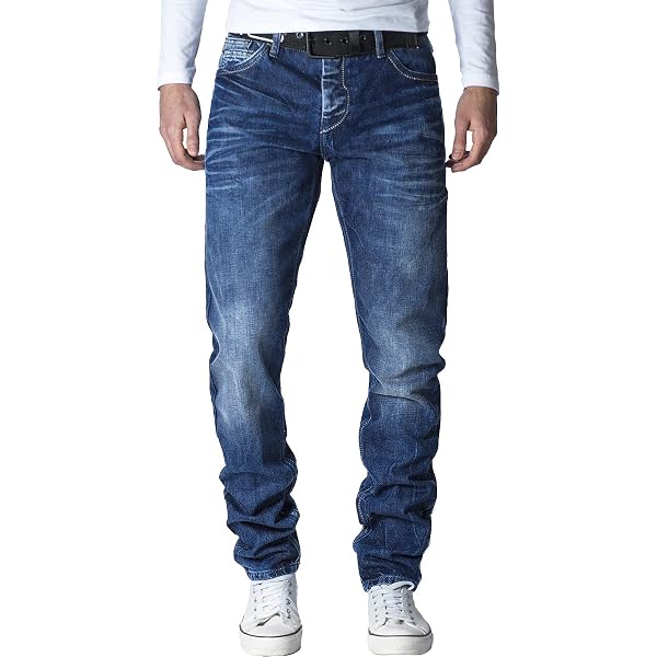 Cipo & Baxx REGULAR-FIT - Jeans Shorts - blue/blau