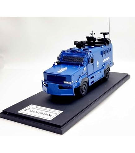 Citroen SM Gendarmerie (Resin Car Kit) Ukrainian Scale Cars Production (USCP) -24K002