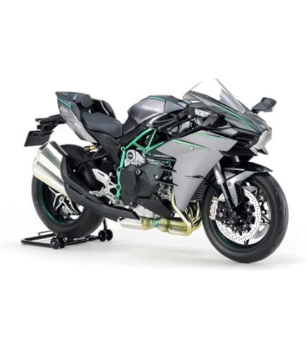 Tamiya 14016 1:12 Honda CX500 Turbo - Model Making, Plastic kit