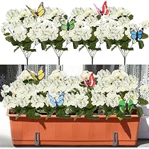 Betylifoy Fiori Artificiali all'aperto Gerani Artificiali Fiori di Seta 3 PZ Fiori di Plastica Piante Artificiali Resistente ai Raggi UV per la Decorazione Domestica Giardino Interno Vaso (Bianco