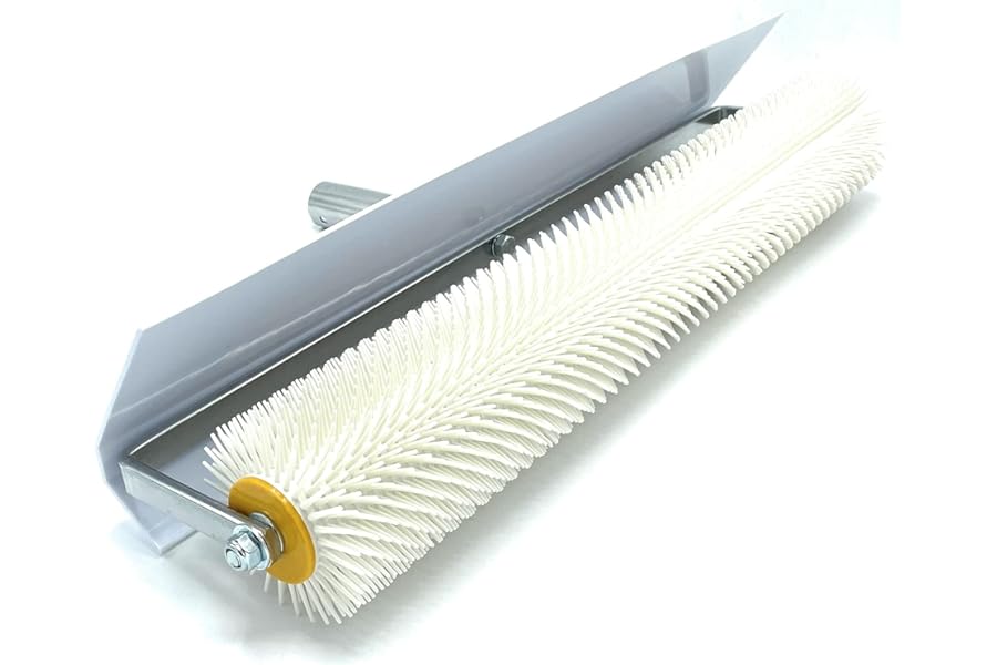 CCA Spiked Aeration Roller 500mm Wide for Latex screeding and Smoothing Out self Levelling Compound. with 21mm Spikes to Remove air Bubbles and Leave a Perfect Smooth Finish.